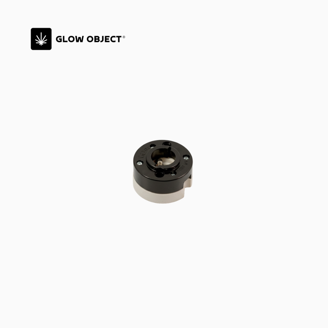 Glow Object B22 BY22d ceramic lamp socket for Low Pressure Sodium (LPS) SOX bulbs — black bayonet-style holder compatible with SOX 18W to 180W series